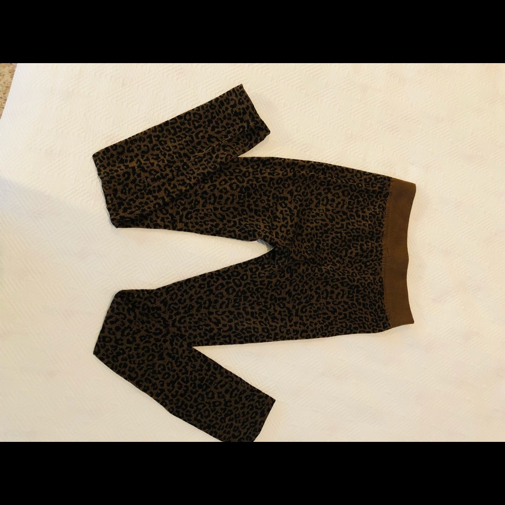 Dorisi Leopard Leggings Size 4